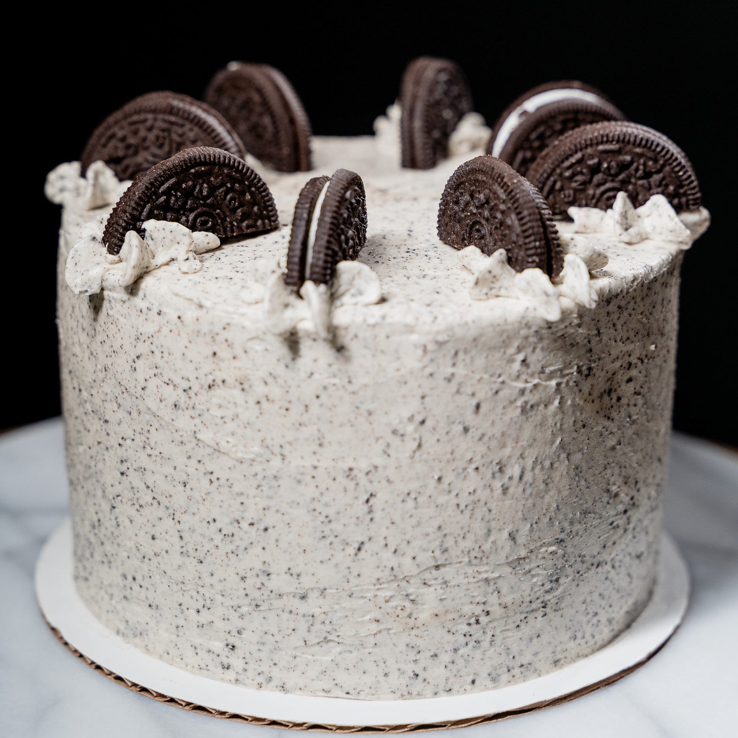 Cookies and Cream Chocolate Cake